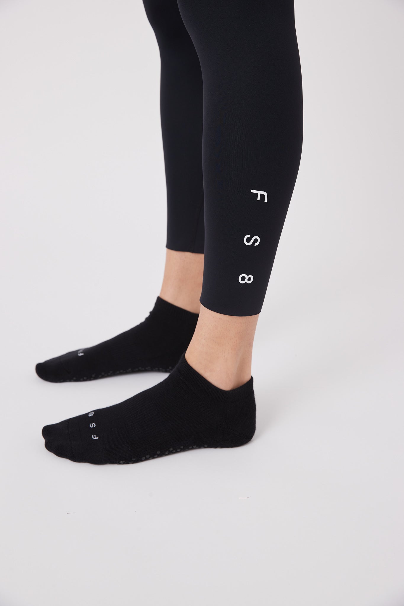 RecGen X FS8 Uniform - Womens 7/8 Legging, Black